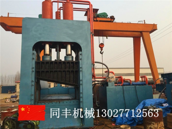 汝陽龍門式剪切機(jī)先使用后付款產(chǎn)品圖片