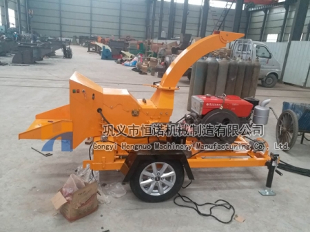 恒諾HN-小型移動(dòng)樹枝粉碎機(jī)設(shè)備廠出廠
