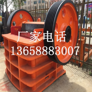 昆明建筑垃圾鄂式破碎機(jī) 產(chǎn)品圖片