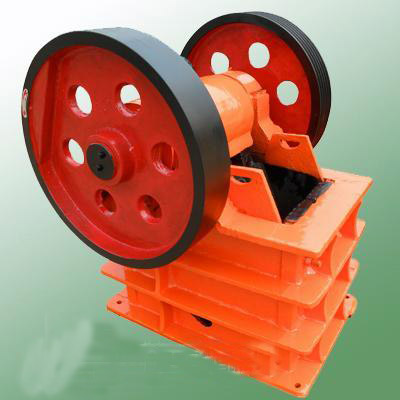 JC系列深腔顎式破碎機(jī) 