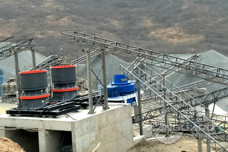 鄭州安邦機械圓錐破碎機