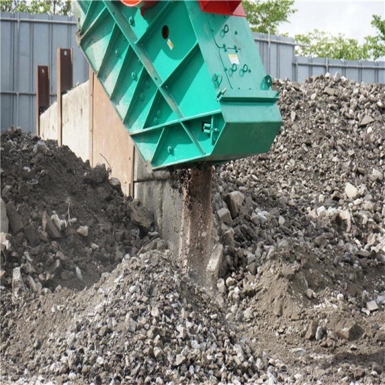 石頭粉碎斗風勁角弓鳴將軍獵渭城