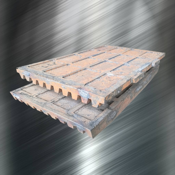 顎式破碎機(jī)配件鄂板齒板牙板產(chǎn)品圖片