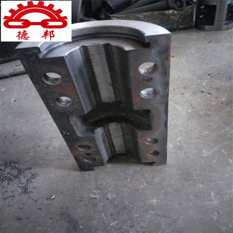 直銷(xiāo)刮板機(jī)150C半滾筒?半滾筒型號(hào)產(chǎn)品圖片