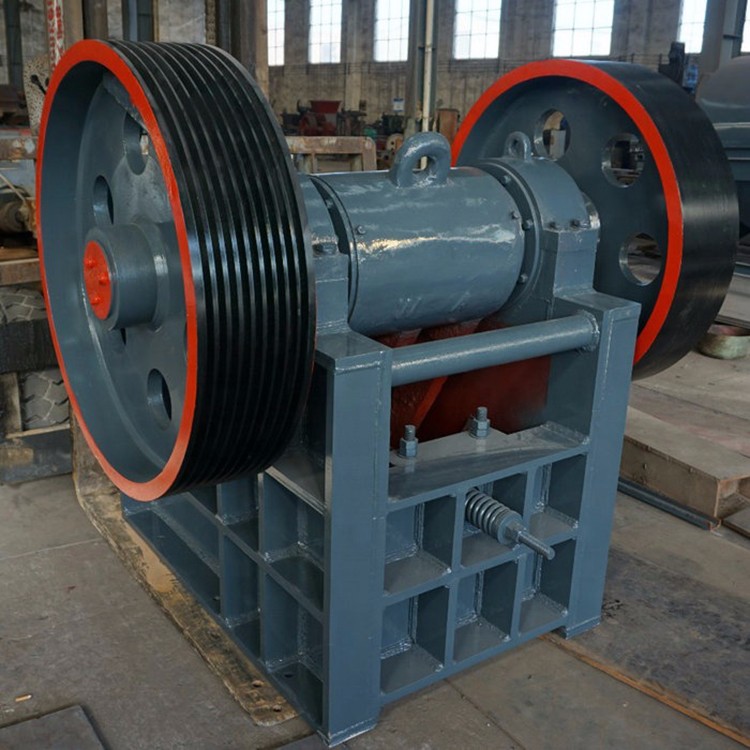 顎式破碎機(jī)在礦山破碎生產(chǎn)線中的破碎效