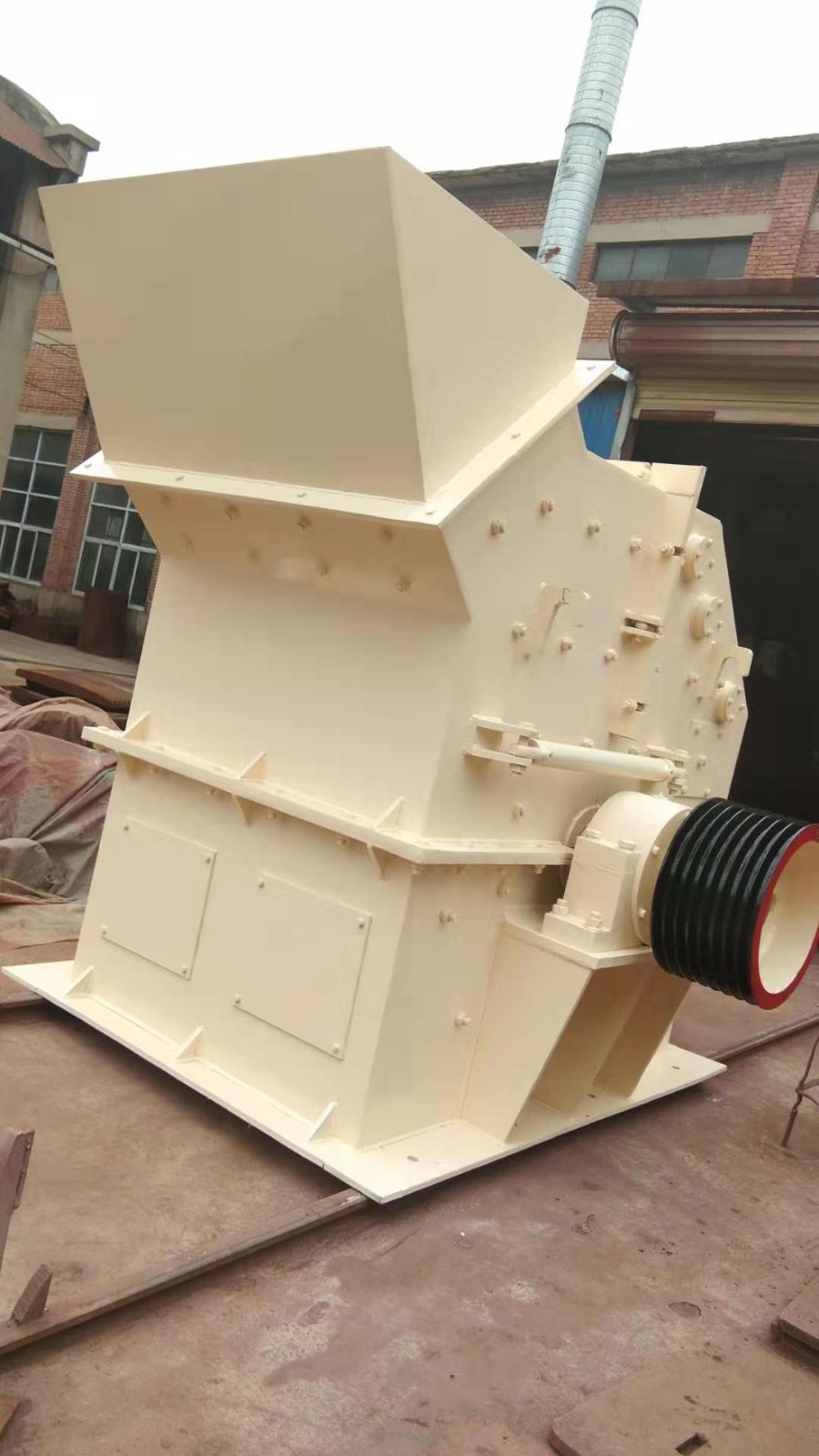 上海專業(yè)生產(chǎn)高效制砂機(jī)、鵝卵石制