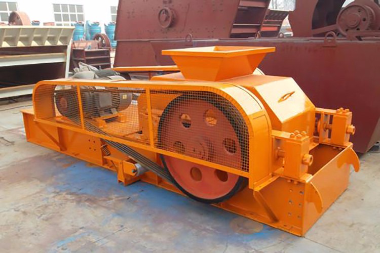  河南質(zhì)量好的小型雙齒輥制砂機(jī)的選型    多少錢一臺(tái)產(chǎn)品圖片