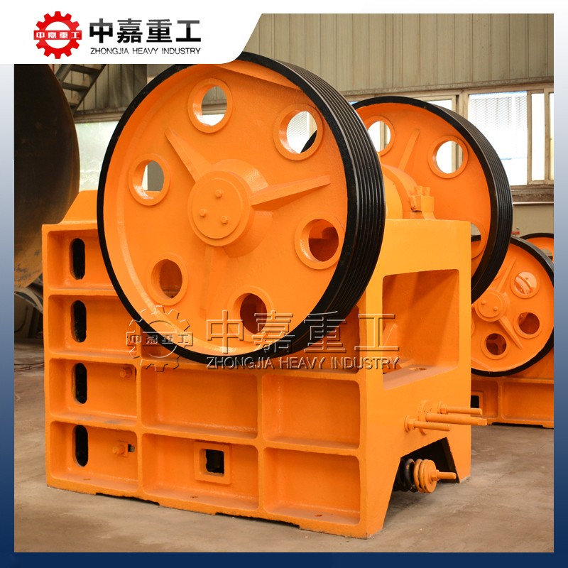 頁巖顎式破碎機(jī)|PE顎式破石機(jī)設(shè)備選型|時(shí)產(chǎn)200噸顎式碎石機(jī)——中嘉重工產(chǎn)品圖片