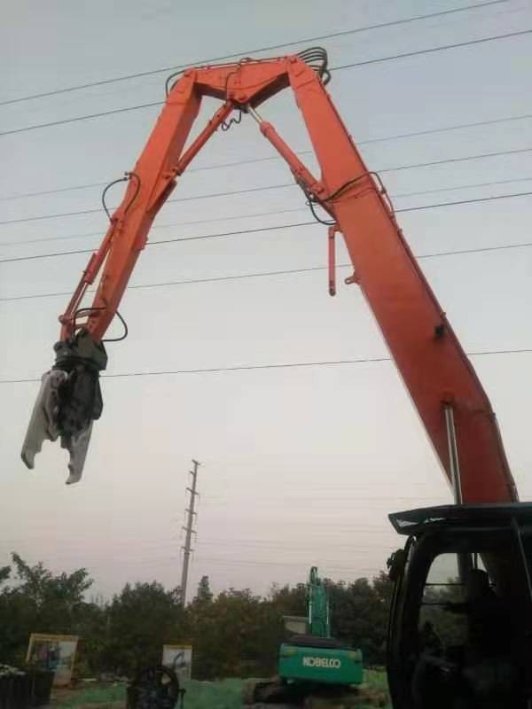 徐工305挖機(jī)22米清於加長臂廠家訂產(chǎn)品圖片