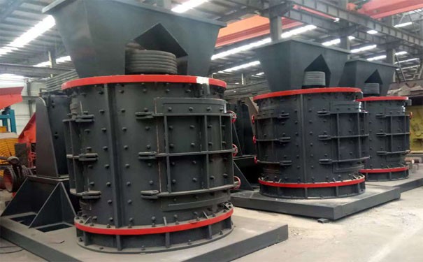 新型推薦河卵石制砂機(jī)多少錢一臺(tái)