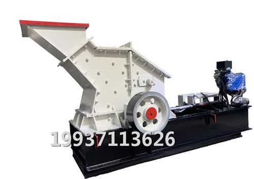 新型液壓開箱制砂機 青石黃石細(xì)碎機時產(chǎn)100T