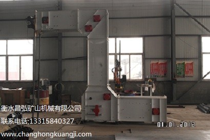 耐火材料推薦Z型提升機，自動料斗清洗系統(tǒng)，自動加油系統(tǒng)