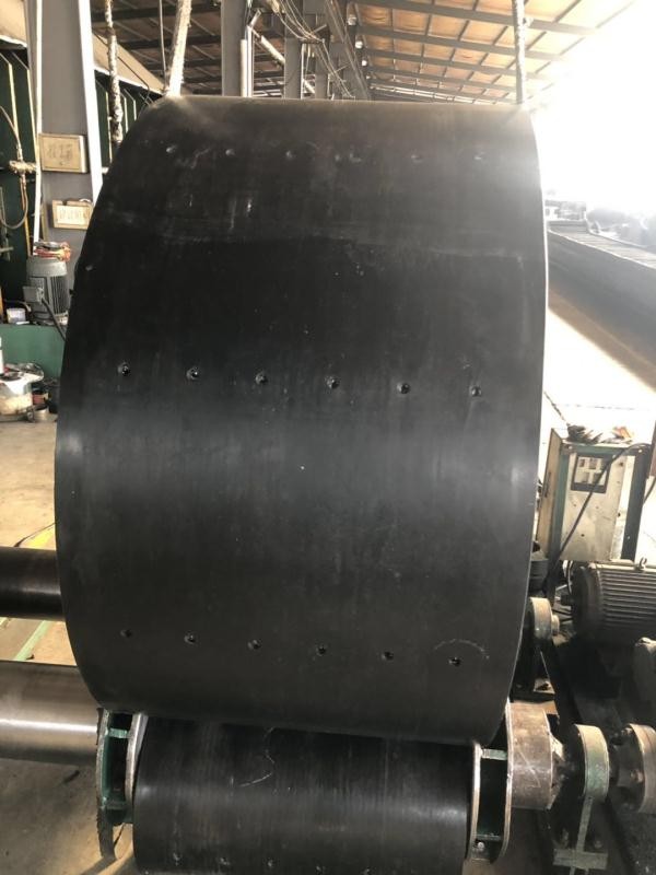 防撕裂網(wǎng)提升機鋼絲膠帶