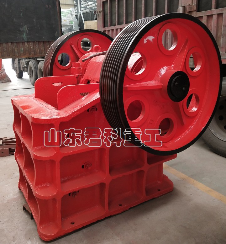 鄂式破碎機產品圖片