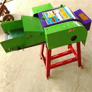  輸送帶式鍘草機(jī) 移動(dòng)型鍘草機(jī) 自動(dòng)進(jìn)料輸送帶小型鍘草機(jī)