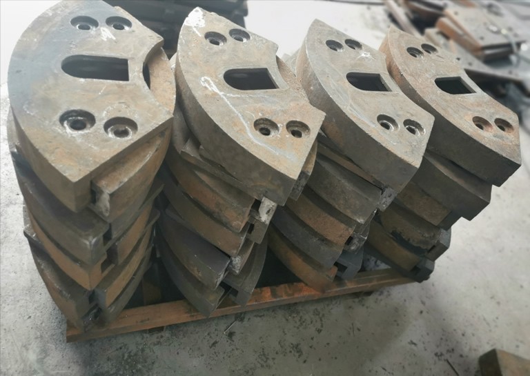 破碎機(jī)耐磨件