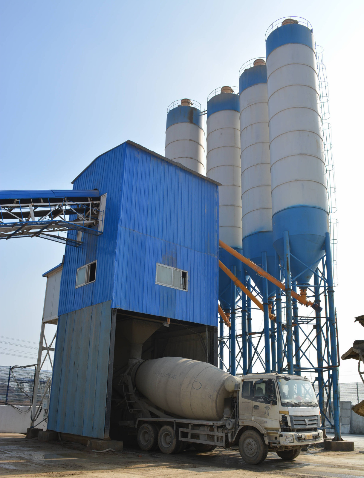 河南商丘昌利60混凝土攪拌站廠家直銷
