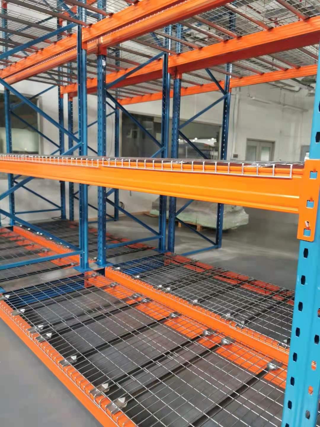 廣州市電控移動貨架生產(chǎn)廠家產(chǎn)品圖片