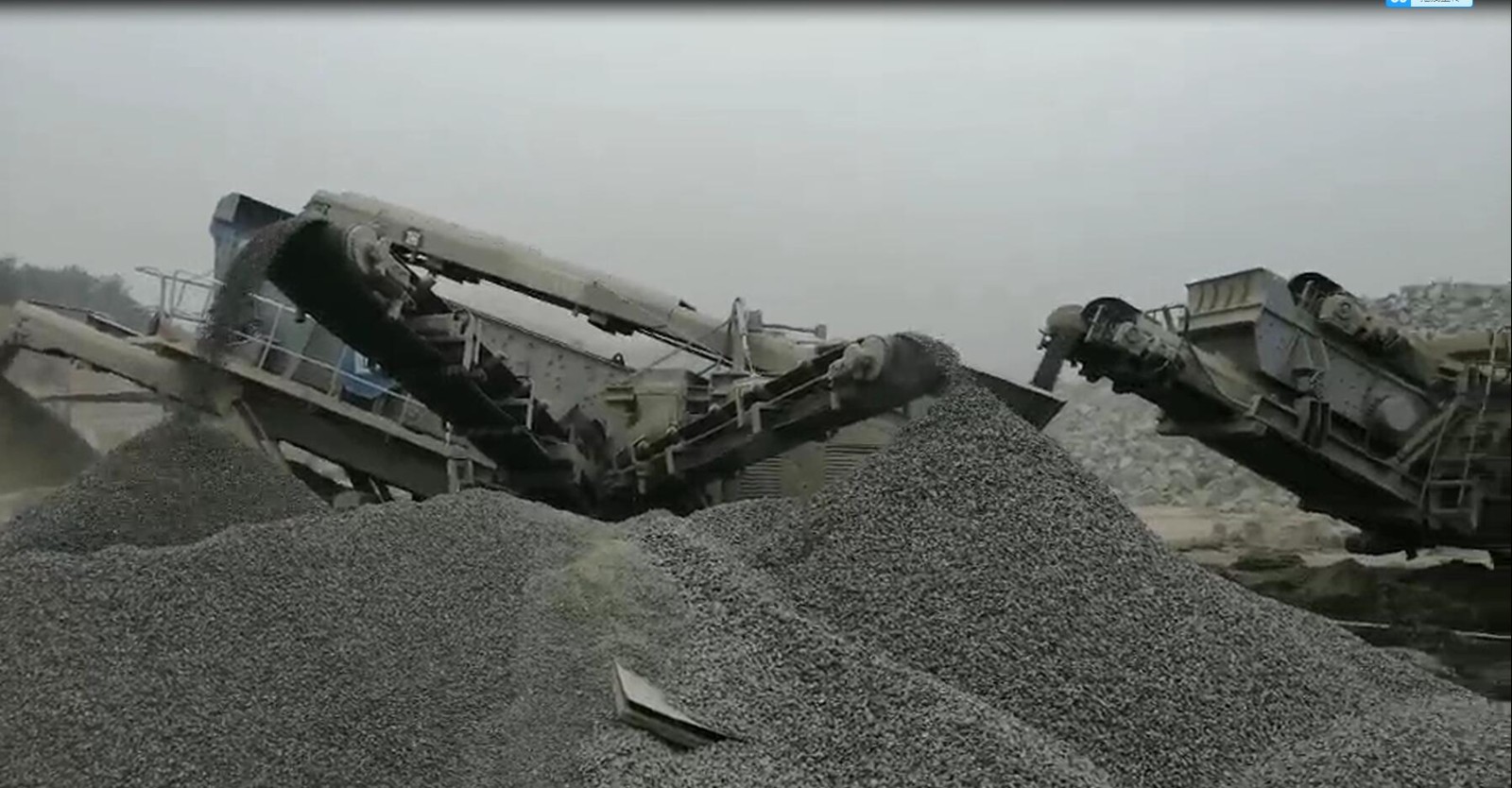 出租移動式破碎站/移動破碎機整套生產(chǎn)線/移動破碎篩分生產(chǎn)線/貨源足