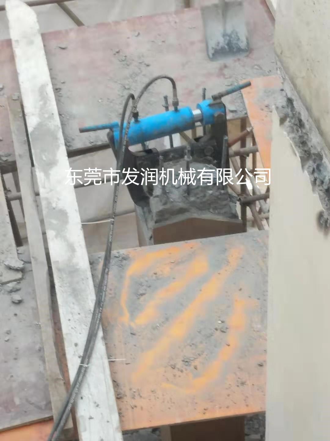 混凝土破碎拆除液壓鉗
