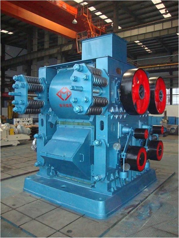 系列破碎機(jī)產(chǎn)品圖片