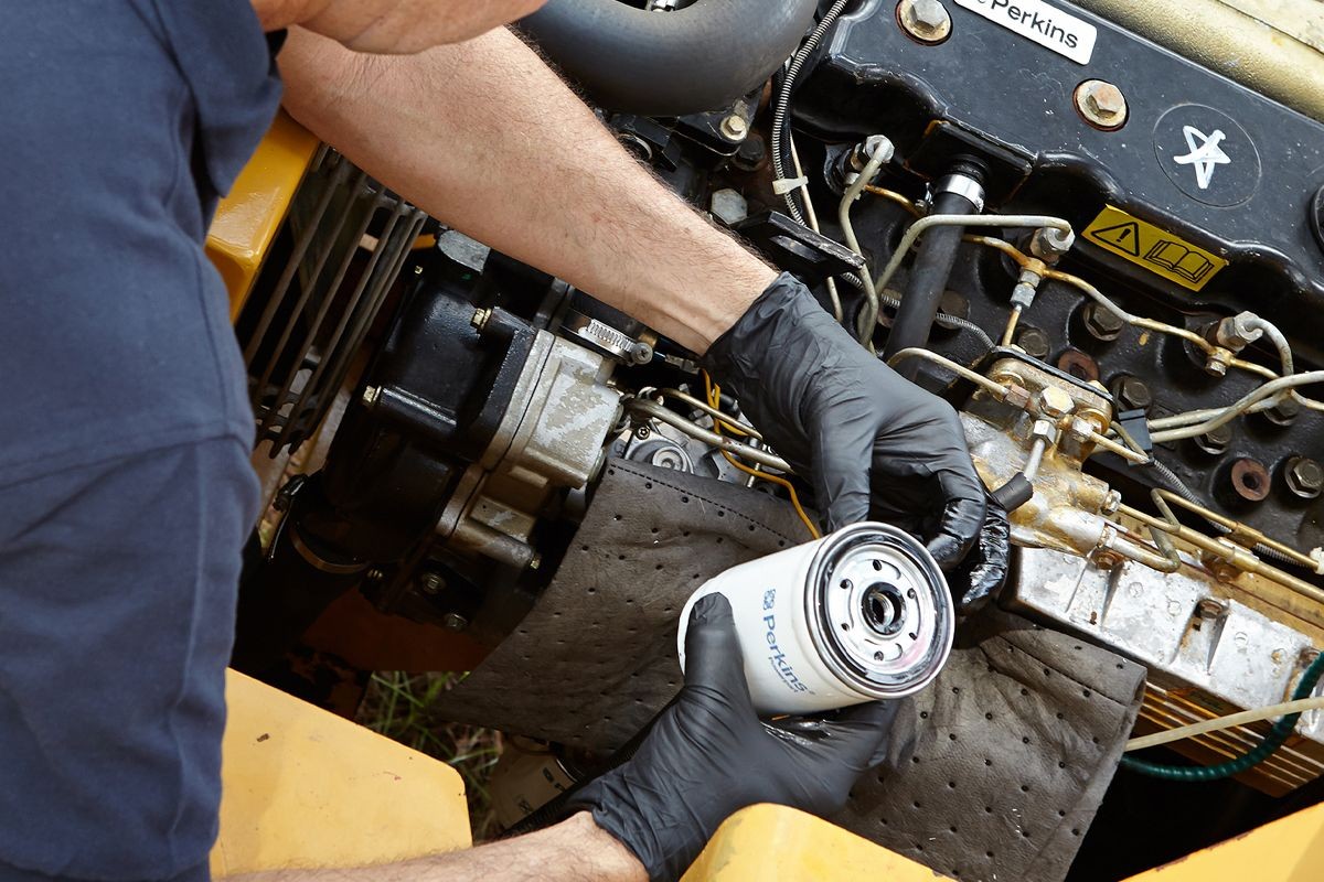 力士德80噸液壓挖掘機Perkins 發(fā)動機