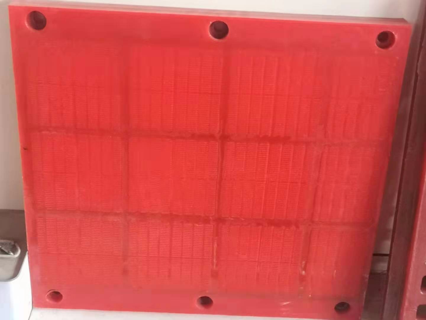 廠家直銷A聚氨酯篩板規(guī)格齊全支持定制