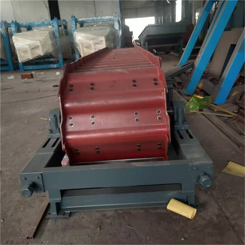 鐵礦石鵝卵石電動(dòng)板喂機(jī)廢鋼鱗板上料輸送機(jī)