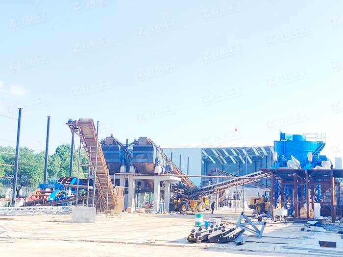 浙江石英砂洗砂生產(chǎn)線作業(yè)現(xiàn)場(chǎng)產(chǎn)品圖片