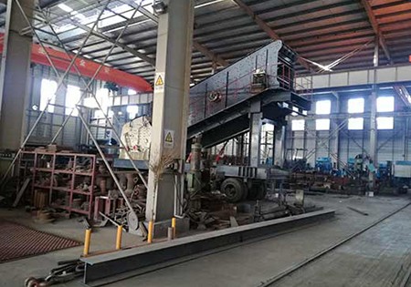 輪式移動破碎機產(chǎn)品圖片