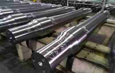 重慶換破碎機(jī)電機(jī)轉(zhuǎn)子軸 校做大型電機(jī)動(dòng)平衡減少振動(dòng)