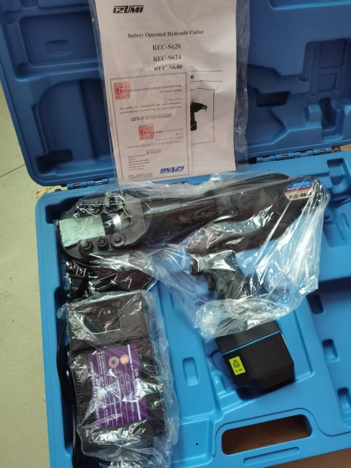 REC-S540充電式液壓切刀REC-S640電動(dòng)電纜剪導(dǎo)線日本泉精器