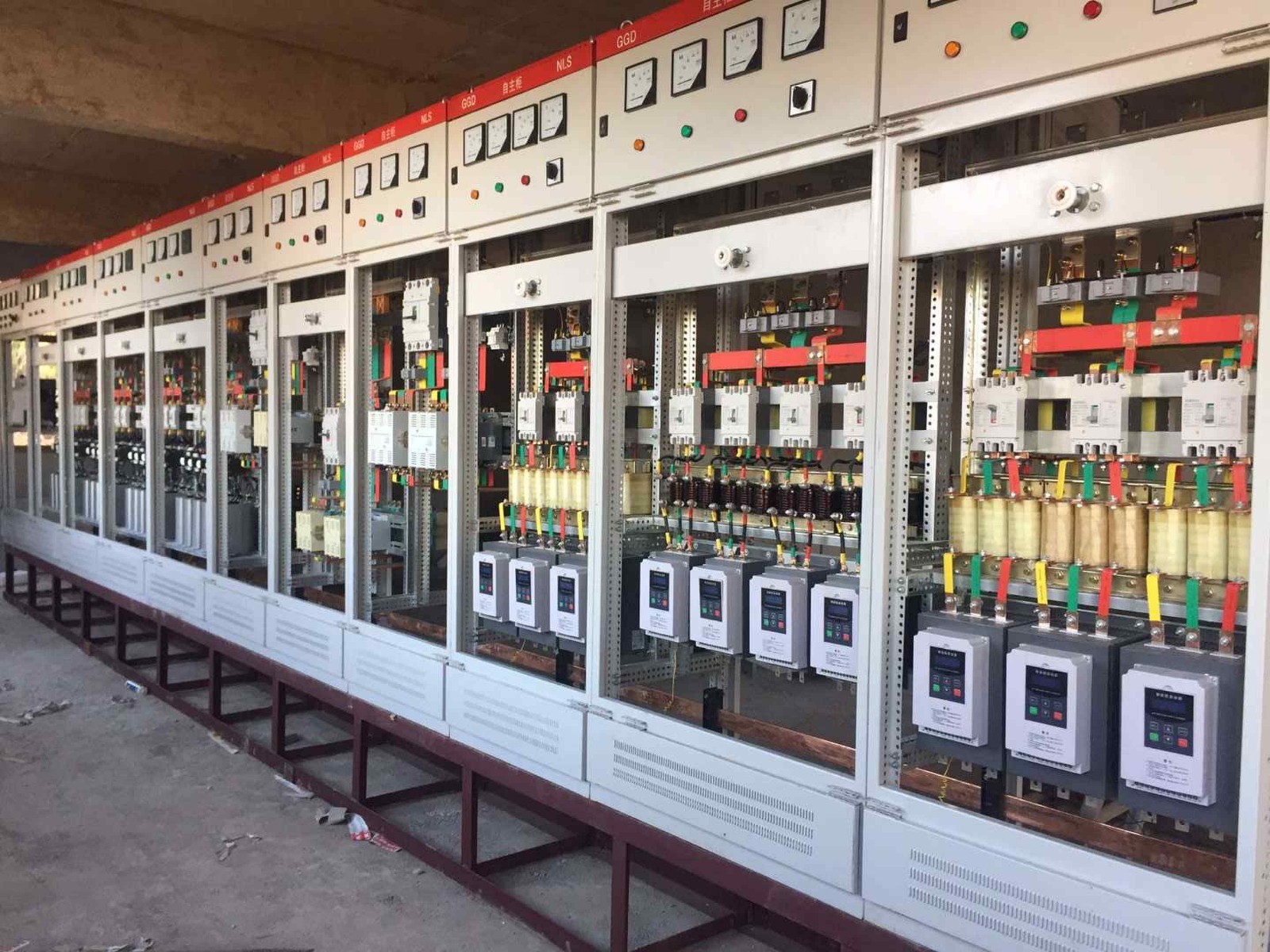 電氣自動(dòng)化啟動(dòng)柜和系統(tǒng)