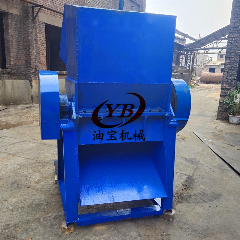 廢塑料筐粉碎機(jī)，強(qiáng)力廢塑料粉碎機(jī)設(shè)備