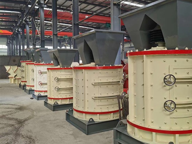 立軸式破碎機(jī)產(chǎn)品圖片