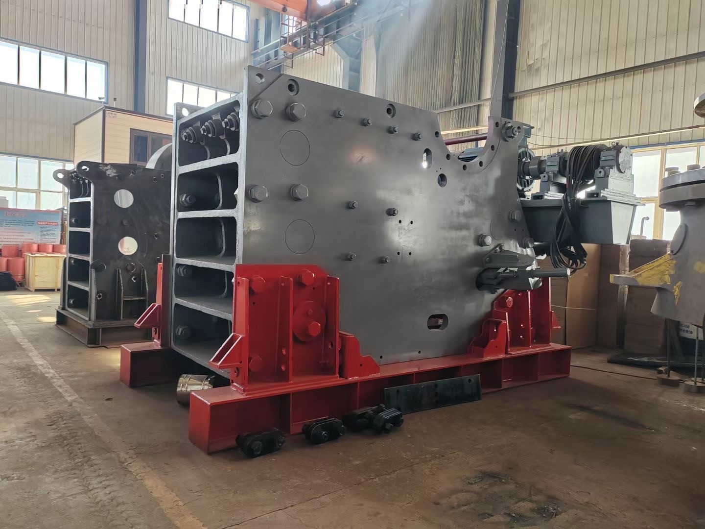 供應(yīng)PE顎式破碎機老虎口石頭破碎機鄂破