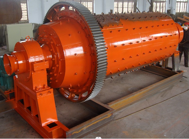 日產(chǎn)200噸金礦石球磨機(jī)  1845球磨機(jī)