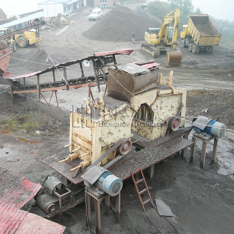 反擊式破碎機(jī)