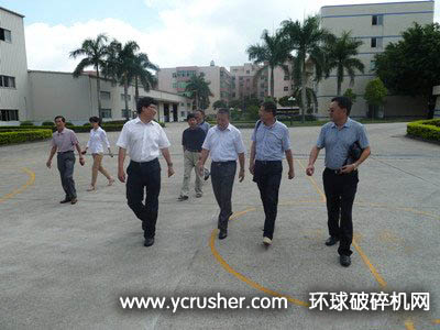 中國砂石協(xié)會韓繼先秘書長一行走訪廈門艾思?xì)W標(biāo)準(zhǔn)砂有限公司