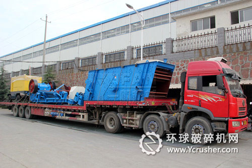 鄭州一帆PE500&times;750鄂式破碎機和YK1545圓振動篩正式發往上海