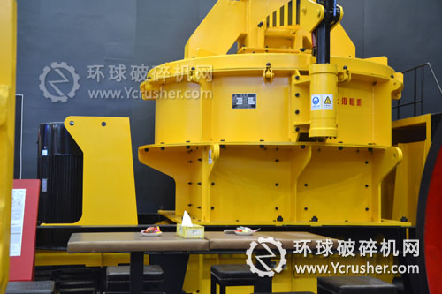 恒源礦機展示的制砂機設備