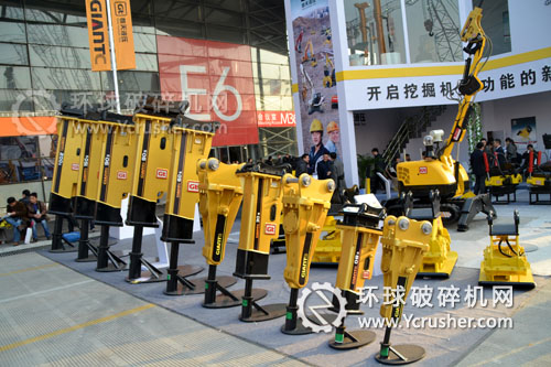 國(guó)內(nèi)唯一擁有獨(dú)立自主知識(shí)產(chǎn)權(quán)的液壓破碎錘