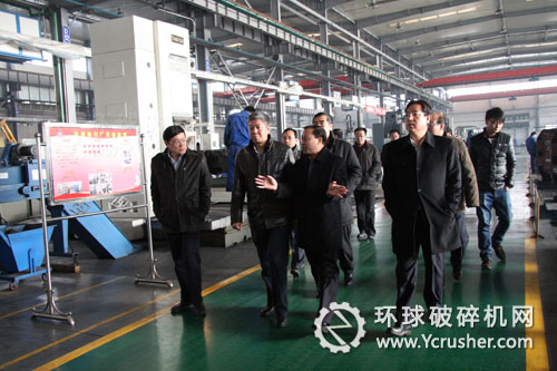 國(guó)家科技部高新技術(shù)發(fā)展及產(chǎn)業(yè)化司司長(zhǎng)趙玉海來(lái)天地奔牛集團(tuán)調(diào)研