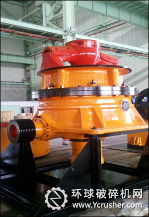 新型DY系列單缸液壓圓錐破碎機(jī)