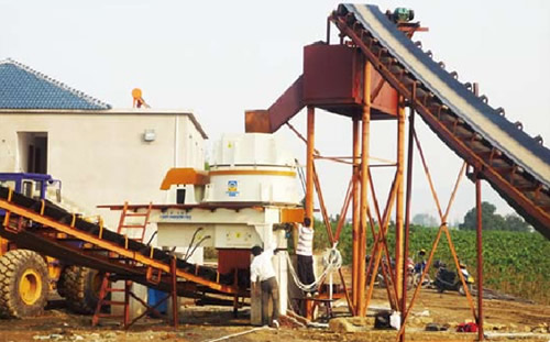 國內(nèi)破碎機械行業(yè)的領軍企業(yè)長虹路橋砂石生產(chǎn)線