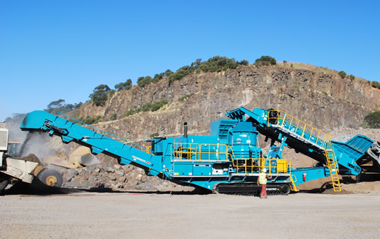 POWERSCREEN移動(dòng)式圓錐破碎機(jī)