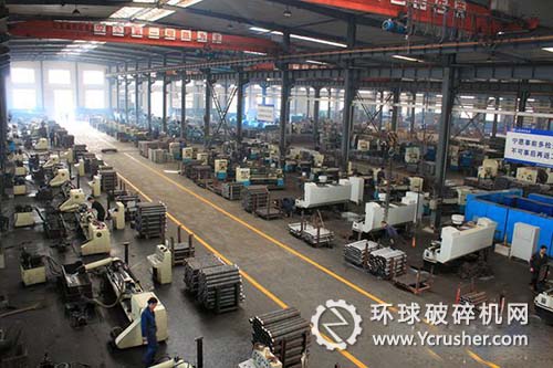  山東礦機集團車間一角。