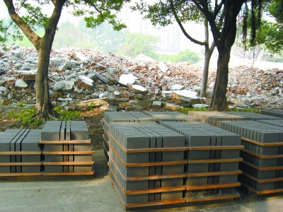 通過建筑垃圾資源化利用生產(chǎn)出來的實心磚