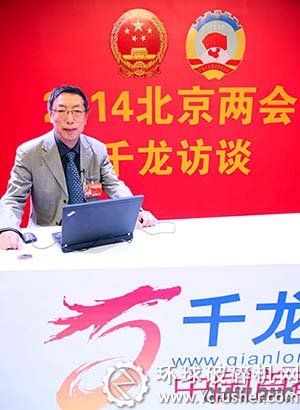 政協(xié)委員鄭實做客千龍網(wǎng)&middot;中國首都網(wǎng)兩會直播間與主持人交流