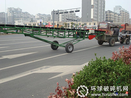 移動輸送機&ldquo;裸奔&rdquo;上路